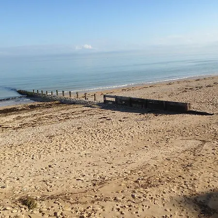 Le Clos Normand 2*